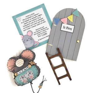 Ratón con  puerta y escalera personalizada